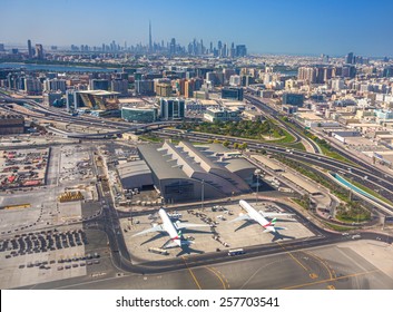 Dubai, UAE - October 10: Dubai View From The Top Of The Aircraft On 10 October 2014, Dubai, UAE. Views Of Dubai On Arrival At The Airport In Dubai.