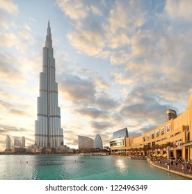 DUBAI, UAE - OCTOBER 23: Burj khalifa, the highest building in the world, Downtown on October 23, 2012 in Dubai, UAE
