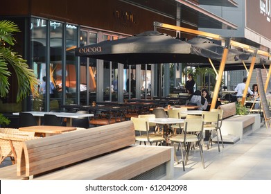 1,681 Dubai dining Images, Stock Photos & Vectors | Shutterstock