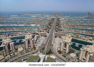 Dubai United Arab Emirates 27042022 260nw 2161035047 