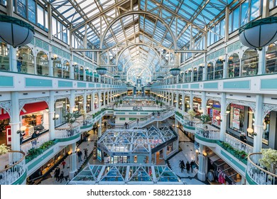 Stephens Green Shopping Centre Images Stock Photos Vectors Shutterstock