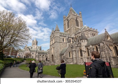 Christchurch Cathedral Images, Stock Photos & Vectors