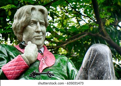 DUBLIN, IRELAND - APRIL 18: Statue of Oscar Wilde at Merrion Square 18 April, 2017 at Dublin, Ireland. Oscar Wilde was an Irish novelist and poet.