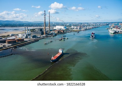 Dublin, Ringsend, Ireland - Sept 2020 : Large Spill Of Untreated Sewage Flowing Straight Into The Waters Of The Dublin Bay From Ringsend Wastewater Treatment Plant.