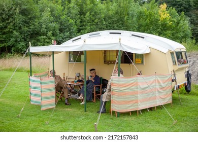 Dudley, West Midlands-united Kingdom July 13 2019 Family Caravan Holiday In The 1940's Vintage Concept