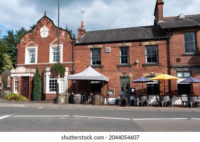 Duffield, Derbyshire, UK 09 15 2021 Roadside Pub And Restaurant
