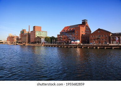 310 Duisburg Inner Harbour Images, Stock Photos & Vectors | Shutterstock