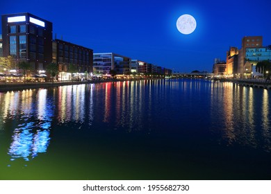 310 Duisburg Inner Harbour Images, Stock Photos & Vectors | Shutterstock