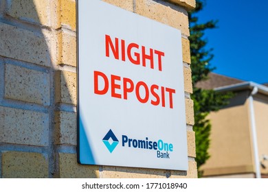 Duluth, Ga / USA - 07 05 20: Promise One Bank Night Deposit Sign