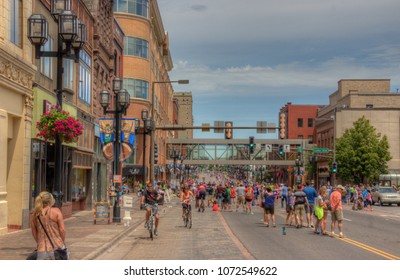 Duluth, Minnesota/ USA -6/17/2017: Grandma's Marathon Is An Annual Marathon Held In Duluth, Minnesota That Starts In Two Harbors And Runs Along The North Shore Of Lake Superior