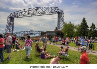 Duluth, Minnesota/ USA -6/17/2017: Grandma's Marathon Is An Annual Marathon Held In Duluth, Minnesota That Starts In Two Harbors And Runs Along The North Shore Of Lake Superior