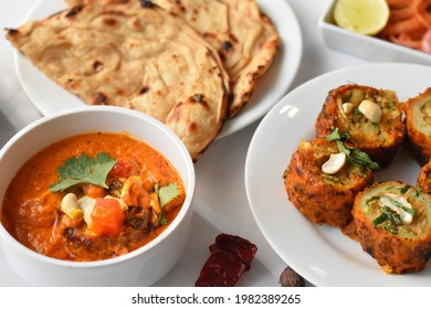 Dum Aloo Gravy With Lachha Paratha Naan And Pickle Onions