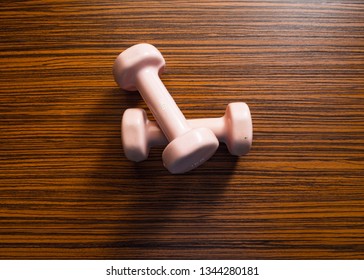 Dumbells put on table 