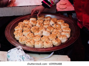 Dumplings Being Prepared In Shanghai's Aomen Street Muslim Market