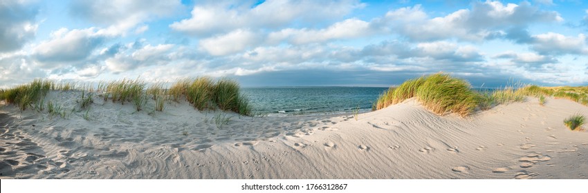 Dünenstrand als Hintergrund-Panorama