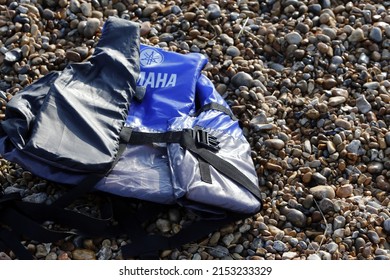 Dungeness, Kent, UK, May 6th 2022, Abandoned Lifejacket On The Beach At Dungeness After Migrants Crossed The English Channel To The UK.
