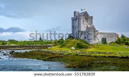 Dunguaire Castle, 16th-century tower house in County Galway near Kinvarra, Ireland.