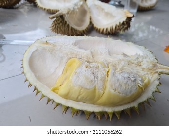 649 Durian husk Images, Stock Photos & Vectors | Shutterstock