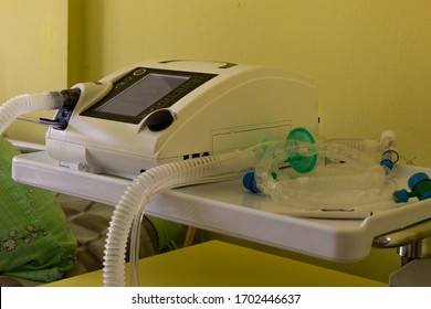 During the coronavirus pandemic, ventilators became relevant. Various models are used: from CPAP machines to complex expert-level breathing devices. These devices are used for respiratory failure.