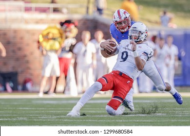 During A NCAA Division I Football Game Between The University Of Cincinnati Bearcats And Southern Methodist University Mustangs On October 27, 2018, At Gerald J. Ford Stadium, Dallas, Texas. 