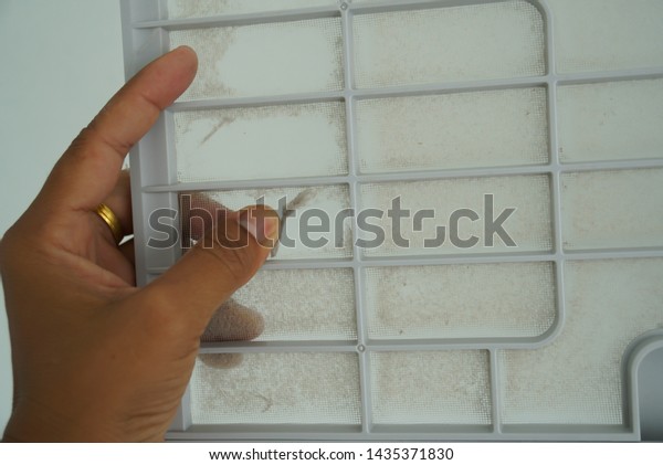 Dust on filter air\
conditioner