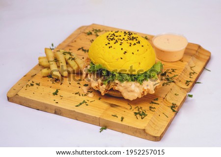 Dynamite Burst Chicken Burger Combo