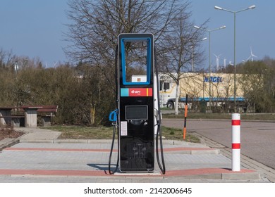 An E Filling Station From EON Is Ready To Fill Up With Electricity At A Car Service Area, Germany,28.03,2022, Freienhufen