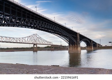 Eads Bridge Over Martin Luther King Bridge In St. Louis