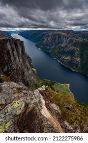 Eagle Head Viewpoint Near Kjeragbolten 