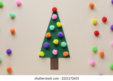 Early learning ideas. Christmas Tree from pom pon. Activities for Toddlers and Preschool Children. Montessori. Step by step. Step2 - Powered by Shutterstock