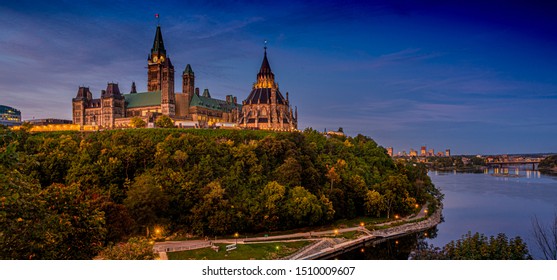 854 Ottawa sunrise Images, Stock Photos & Vectors | Shutterstock