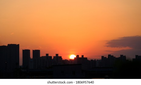 Early Morning Sunrise In Seoul