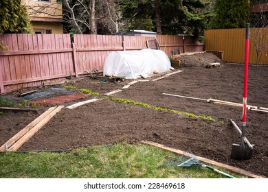 Early Spring Garden - Getting Ready