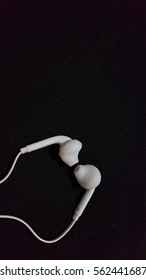 Earphone