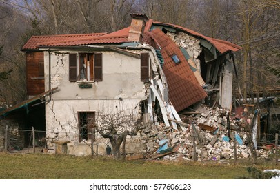 The Earthquake That Destroyed The Historic City Of Amatrice In Lazio, Italy