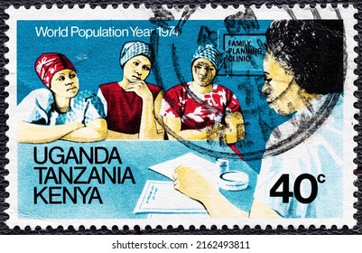 EAST AFRICAN COMMUNITY - CIRCA 1974: A Stamp Printed In East African Community, Is Dedicated To World Population Year, Is Shown Advice On Family Planning.