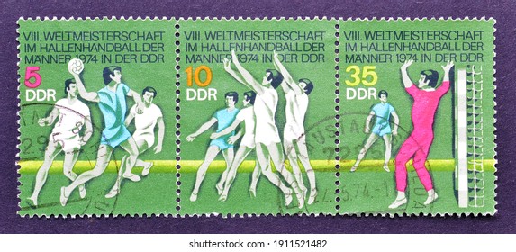 East Germany - Circa 1974 : Cancelled Postage Stamps Printed By Est Germany, That Shows Handball Promoting World Championship In Germany, Circa 1974.