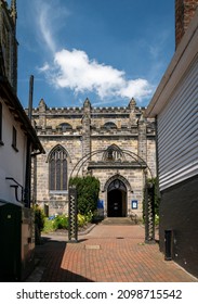 East Grinstead, West Sussex, UK, May 2018 - St Swithun's Church In The Town Of East Grinstead, West Sussex, UK