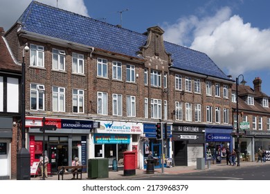 EAST GRINSTEAD, WEST SUSSEX, UK - JULY 1 : View Of An Art Deco Building In East Grinstead On July 1, 2022. Unidentified People