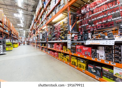 EAST HANOVER, NJ, UNITED STATES - MAY 6, 2014: Power Tools Aisle In A Home Depot Hardware Store. The Home Depot Is The Largest American Home Improvement Retailer With Over 120 Millions Visitors Yearly