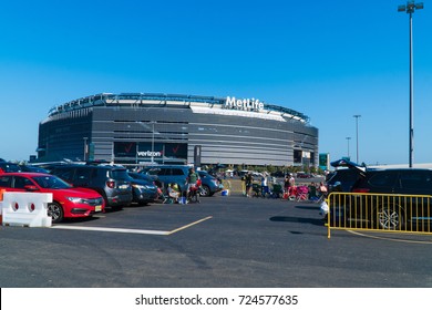 East Rutherford, NJ - Circa 2017: Metlife Stadium Exterior Day Photo During Parking Lot Tailgate Before New York Jets Football Game Sporting Event