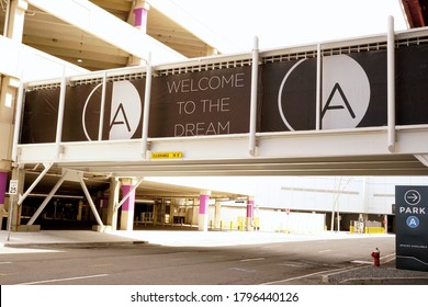 East Rutherford, NJ / USA - Aug. 7, 2020: COVID-19 Closings, Lost Retail Tenants And Bankruptcies Cast A Pall On The Future Of The American Dream Meadowlands Mall Near MetLife Stadium In New Jersey. 