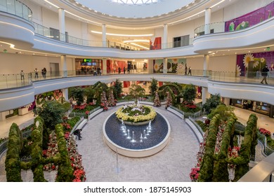 EAST RUTHERFORD, NJ, USA - December 11, 2020: Interior Of The American Dream Mall At 1 American Dream Way. Editorial Use Only.