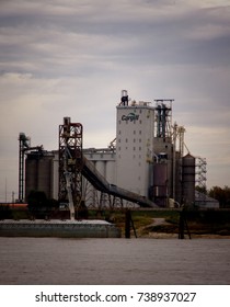 East Saint Louis, IL—October 21, 2017 Grain Barge Loaded On Mississippi River At Grain Transfer Facility.