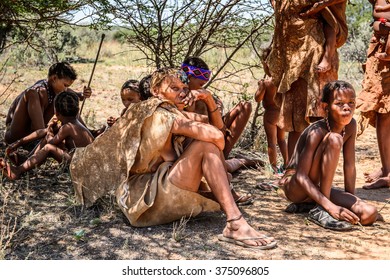 EAST OF WINDHOEK, NAMIBIA - JAN 3, 2016: Unidentified bushman family. Bushman people are members of various indigenous hunter-gatherer people of Southern Africa