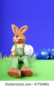 easter bunny with easter eggs