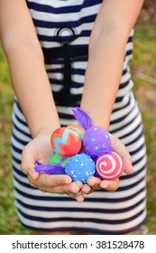easter on hand 