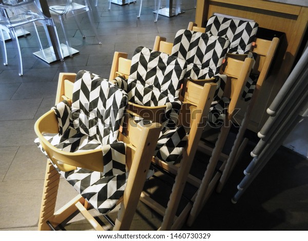 multiple chairs in one