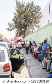 ECATEPEC DE MORELOS, MÉXICO - 23 FEBRUARY 2021: Vaccination Row Against Covid 19 At The Melchor Muzquiz Civic Center.