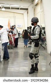  ECATEPEC DE MORELOS, MÉXICO, 24 FEBRUARY 2021: Element Of The National Guard Guarding The Vaccination Against Covid 19                             